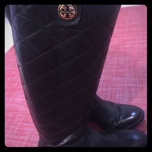 Tory Burch Boots size 8